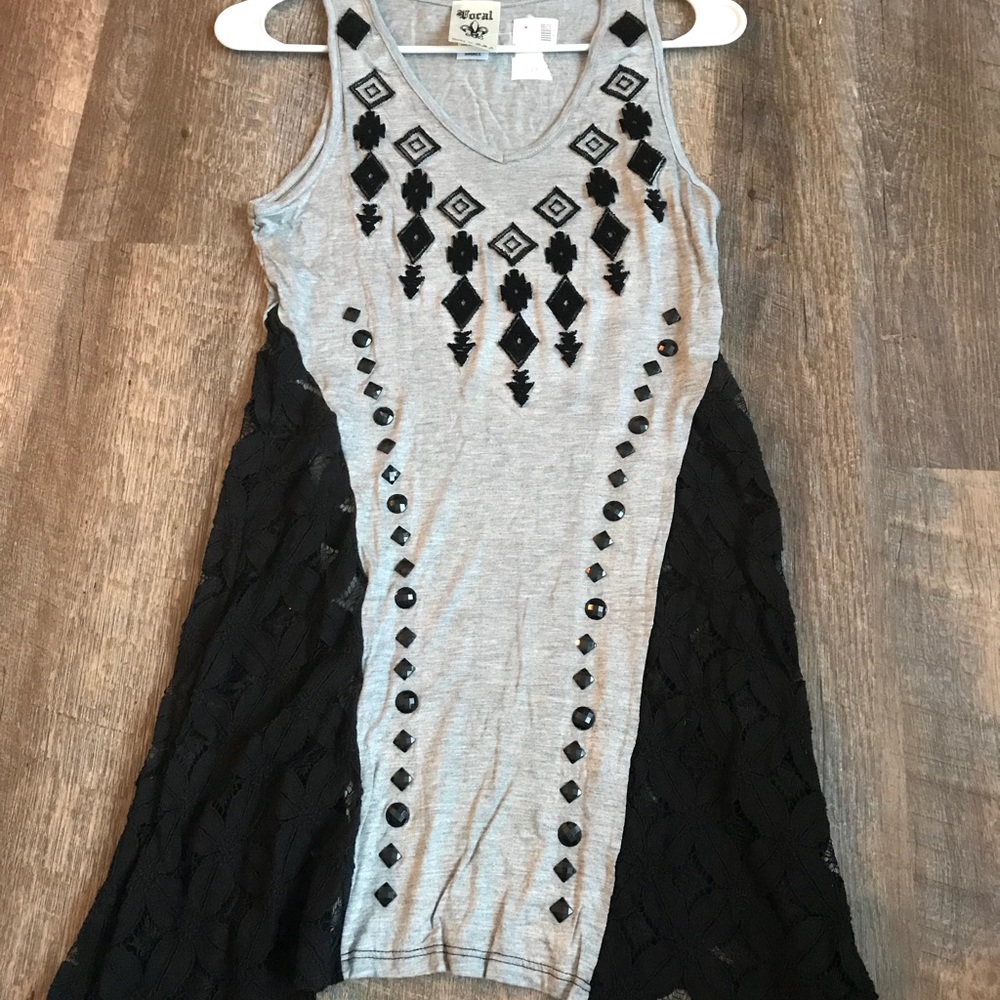Black and gray dressy top